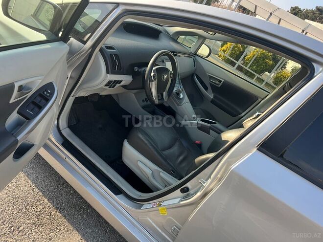 Toyota Prius 2012, 270,000 km - 1.8 l - Bakı