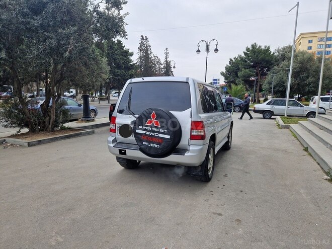 Mitsubishi Pajero io 2002, 295,000 km - 2.0 л - Sumqayıt