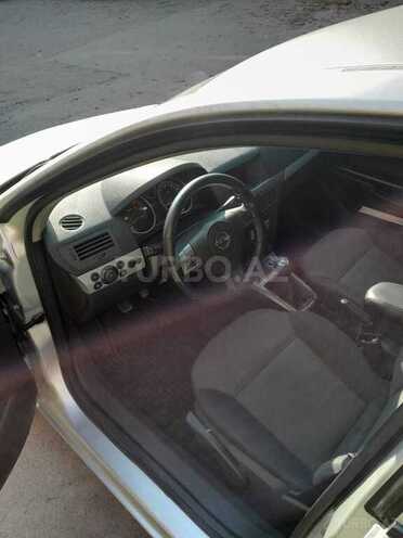 Opel Astra 2006, 263,240 km - 1.3 l - Bakı