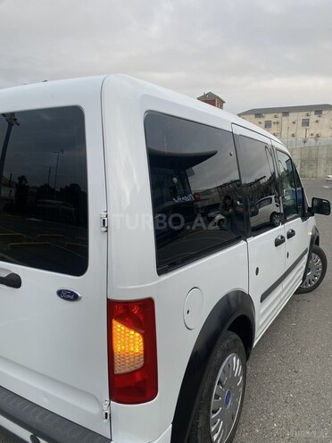 Ford Tourneo Connect 2013, 143,000 km - 1.8 l - Bakı