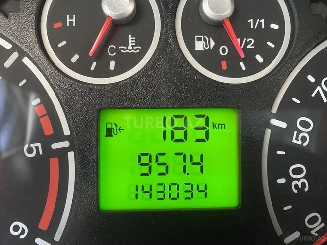 Ford Tourneo Connect 2013, 143,000 km - 1.8 l - Bakı