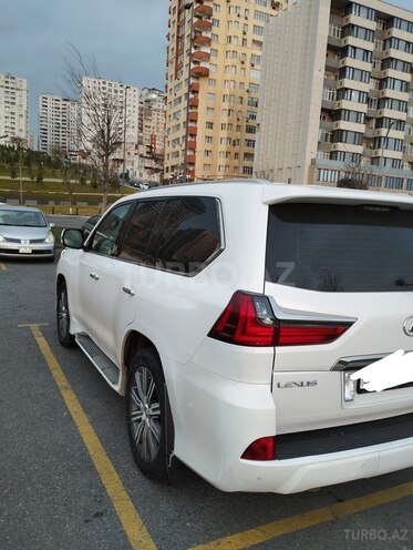 Lexus LX 570 2016, 100,700 km - 5.7 l - Bakı