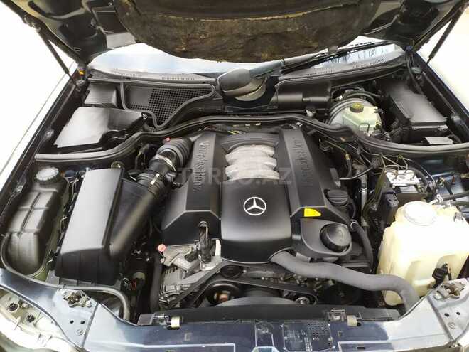 Mercedes E 240 1999, 241,000 km - 2.4 l - Bakı