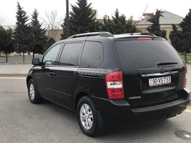 Kia Carnival 2011, 145,000 km - 2.7 l - Bakı