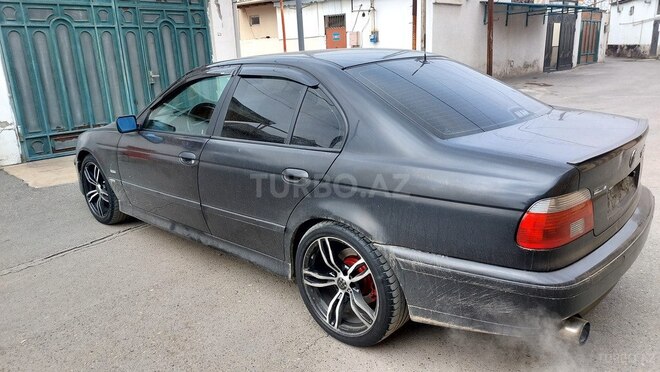 BMW 528 1996, 310,000 km - 2.8 l - Bakı
