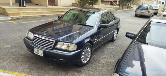 Mercedes C 240 1997, 371,000 km - 2.4 l - Salyan