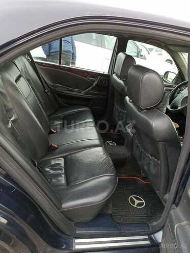 Mercedes E 220 2000, 507,000 km - 2.2 l - Xırdalan