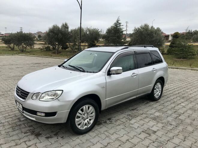 Mitsubishi Airtrek 2002, 230,000 km - 2.4 л - Xırdalan