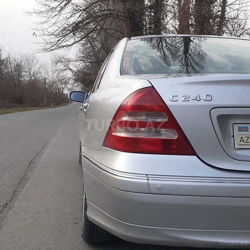 Mercedes C 240 2000, 326,173 km - 2.4 l - Zaqatala