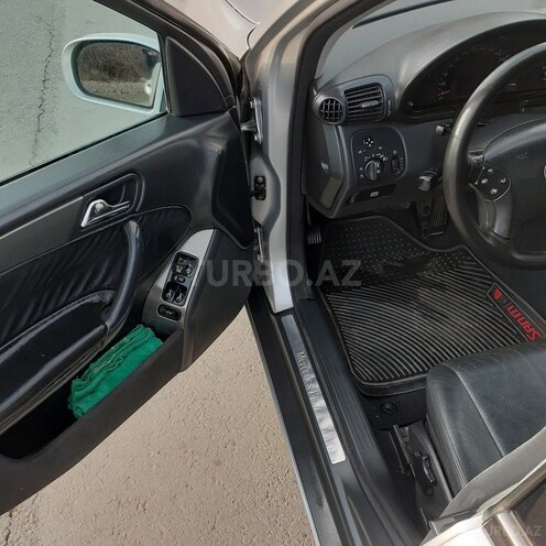 Mercedes C 240 2000, 326,173 km - 2.4 l - Zaqatala