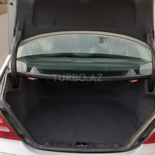Mercedes C 240 2000, 326,173 km - 2.4 l - Zaqatala