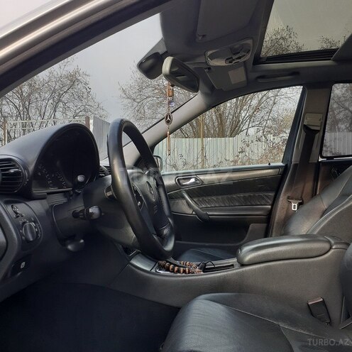 Mercedes C 240 2000, 326,173 km - 2.4 l - Zaqatala