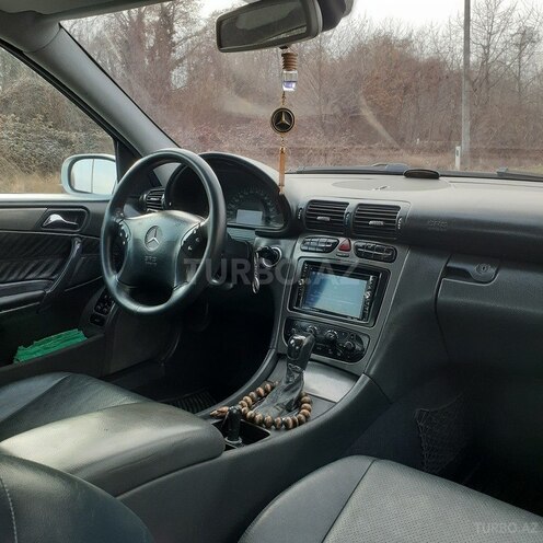 Mercedes C 240 2000, 326,173 km - 2.4 l - Zaqatala