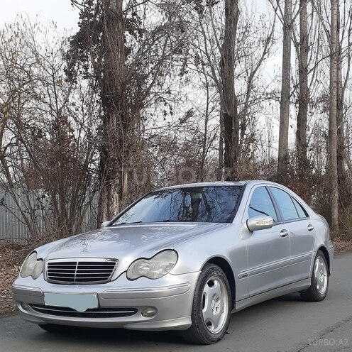 Mercedes C 240 2000, 326,173 km - 2.4 l - Zaqatala