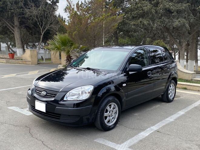 Kia Rio 2009, 138,000 km - 1.4 л - Bakı