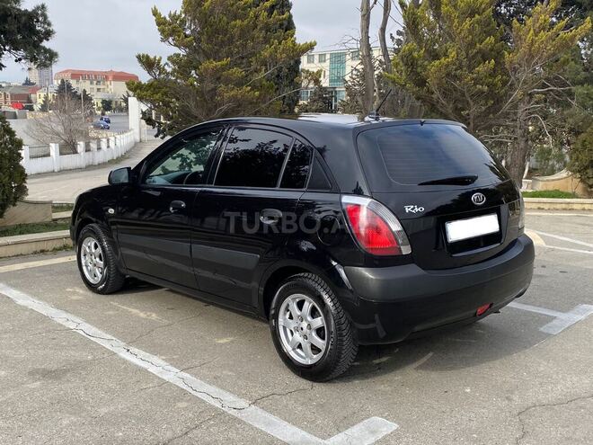Kia Rio 2009, 138,000 km - 1.4 л - Bakı