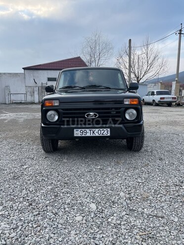LADA (VAZ) Niva 2019, 14,000 km - 1.7 l - Ağsu