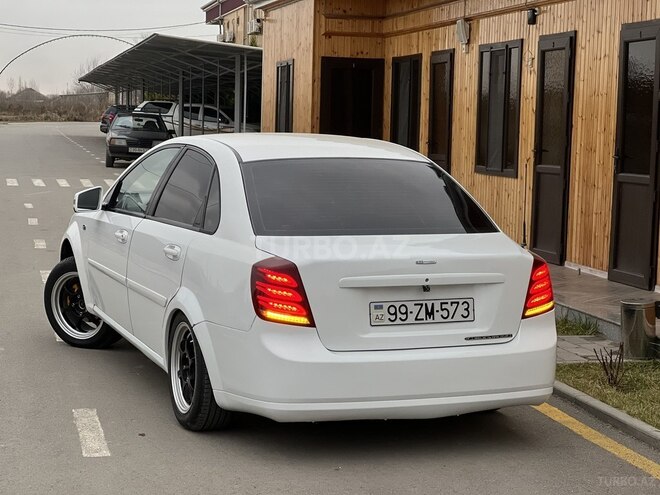 Daewoo Gentra 2014, 250,000 km - 1.5 l - Sabirabad