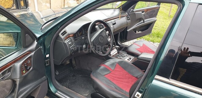 Mercedes E 230 1997, 234,000 km - 2.3 l - Bakı