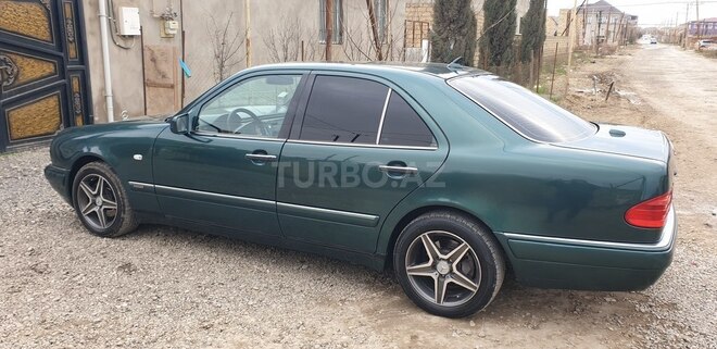Mercedes E 230 1997, 234,000 km - 2.3 l - Bakı