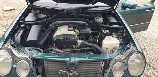 Mercedes E 230 1997, 234,000 km - 2.3 l - Bakı