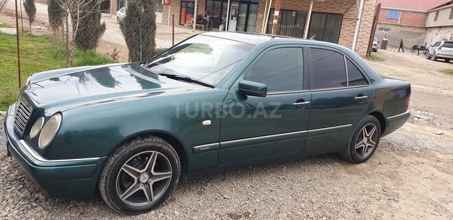 Mercedes E 230 1997, 234,000 km - 2.3 l - Bakı