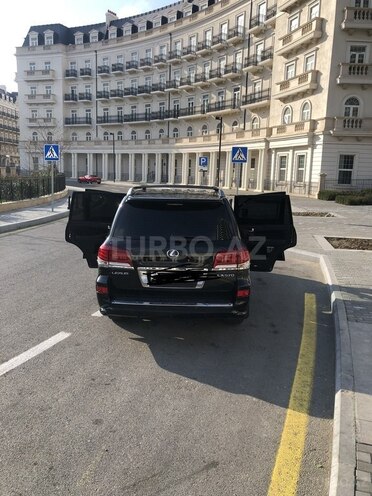 Lexus LX 570 2014, 163,000 km - 5.7 л - Bakı