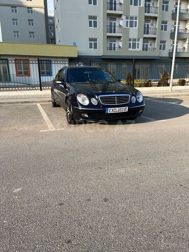 Mercedes E 220 2004, 495,000 km - 2.2 л - Bakı
