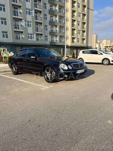 Mercedes E 220 2004, 495,000 km - 2.2 л - Bakı