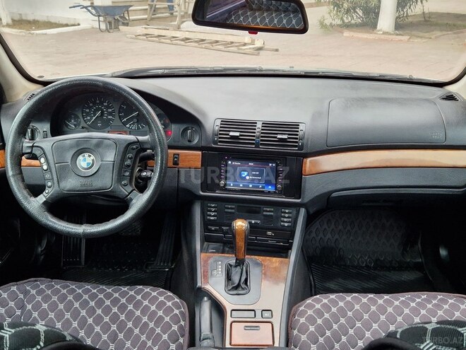 BMW 528 1998, 296,580 km - 2.8 l - Bakı