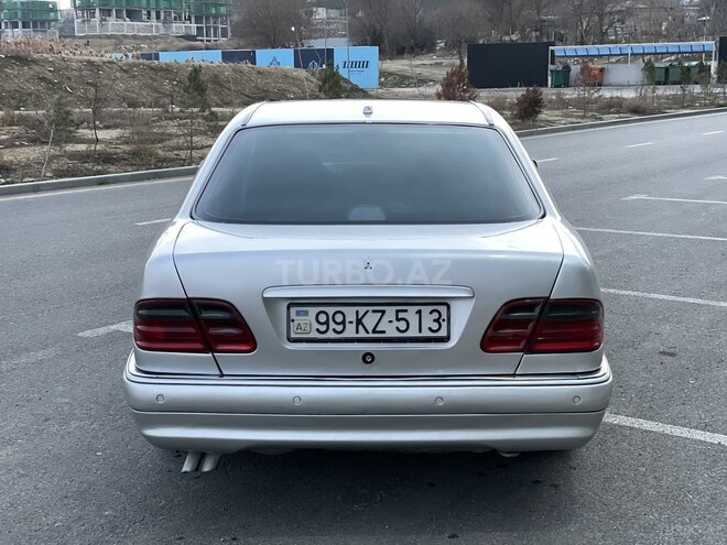 Mercedes E 300 1998, 306,000 km - 3.0 l - Bakı