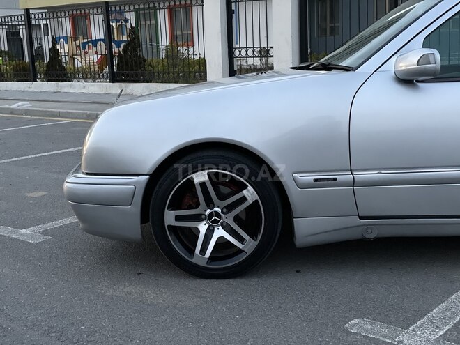 Mercedes E 300 1998, 306,000 km - 3.0 l - Bakı
