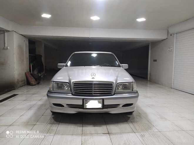 Mercedes C 240 1999, 279,000 km - 2.4 л - Bakı
