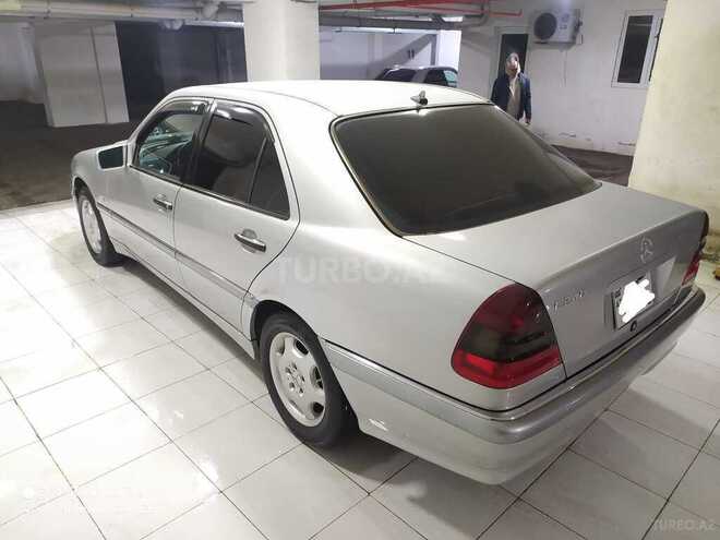 Mercedes C 240 1999, 279,000 km - 2.4 л - Bakı