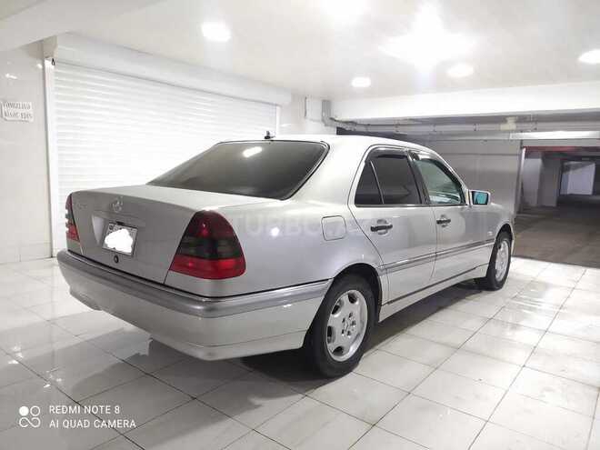 Mercedes C 240 1999, 279,000 km - 2.4 л - Bakı