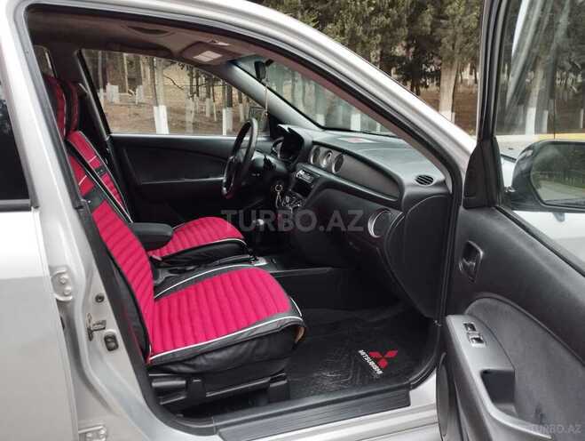 Mitsubishi Outlander 2003, 221,000 km - 2.4 l - Sumqayıt