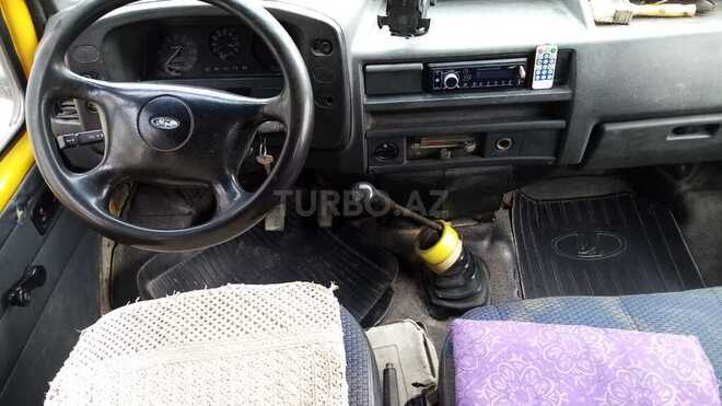 Ford Transit 1993, 350,000 km - 2.5 l - Neftçala