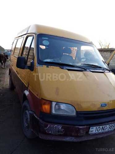 Ford Transit 1993, 350,000 km - 2.5 l - Neftçala