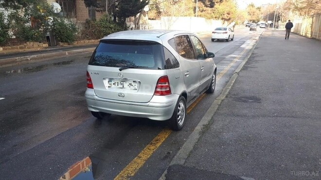 Mercedes A 160 2001, 230,000 km - 1.6 л - Bakı