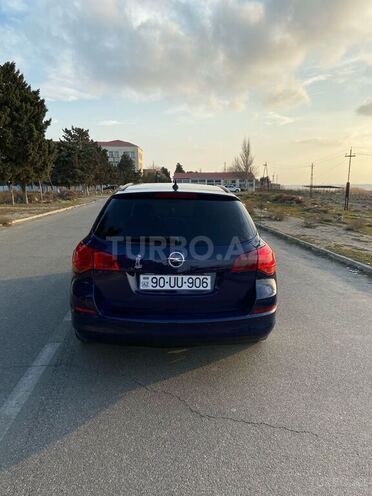 Opel Astra 2011, 236,000 km - 1.7 l - Bakı