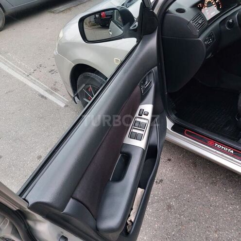 Toyota Corolla 2005, 231,678 km - 1.4 л - Bakı
