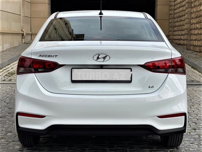 Hyundai Accent 2018, 82,000 km - 1.6 l - Bakı