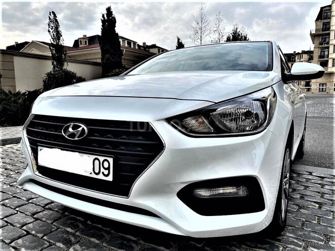 Hyundai Accent 2018, 82,000 km - 1.6 l - Bakı