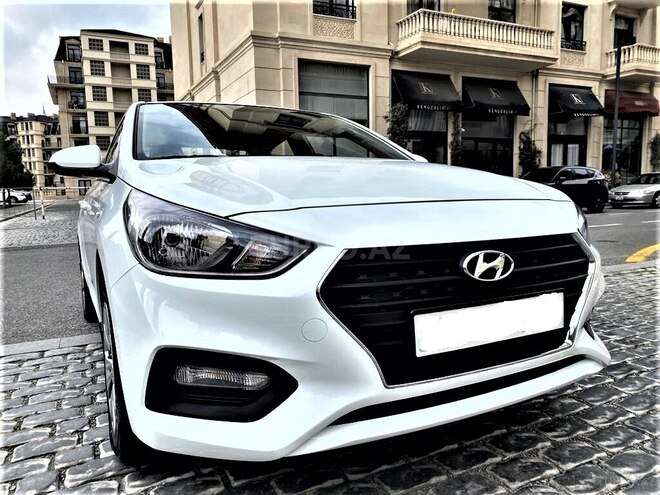 Hyundai Accent 2018, 82,000 km - 1.6 l - Bakı