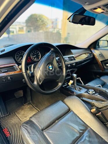 BMW 525 2006, 300,500 km - 2.5 l - Bakı