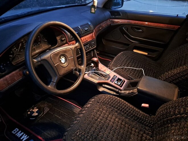 BMW 523 1996, 405,000 km - 2.5 l - Cəlilabad