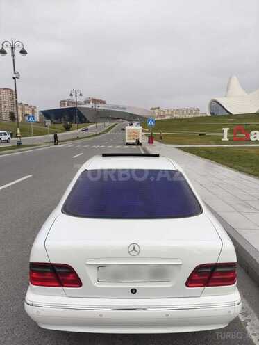 Mercedes E 320 1999, 365,000 km - 3.2 l - Bakı