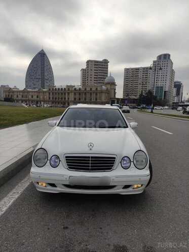 Mercedes E 320 1999, 365,000 km - 3.2 l - Bakı