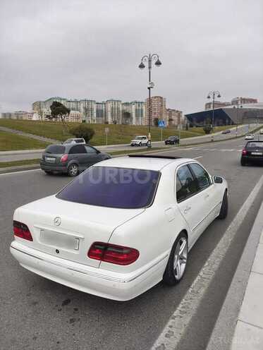 Mercedes E 320 1999, 365,000 km - 3.2 l - Bakı