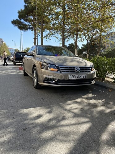 Volkswagen Passat 2017, 106,000 km - 1.8 l - Bakı